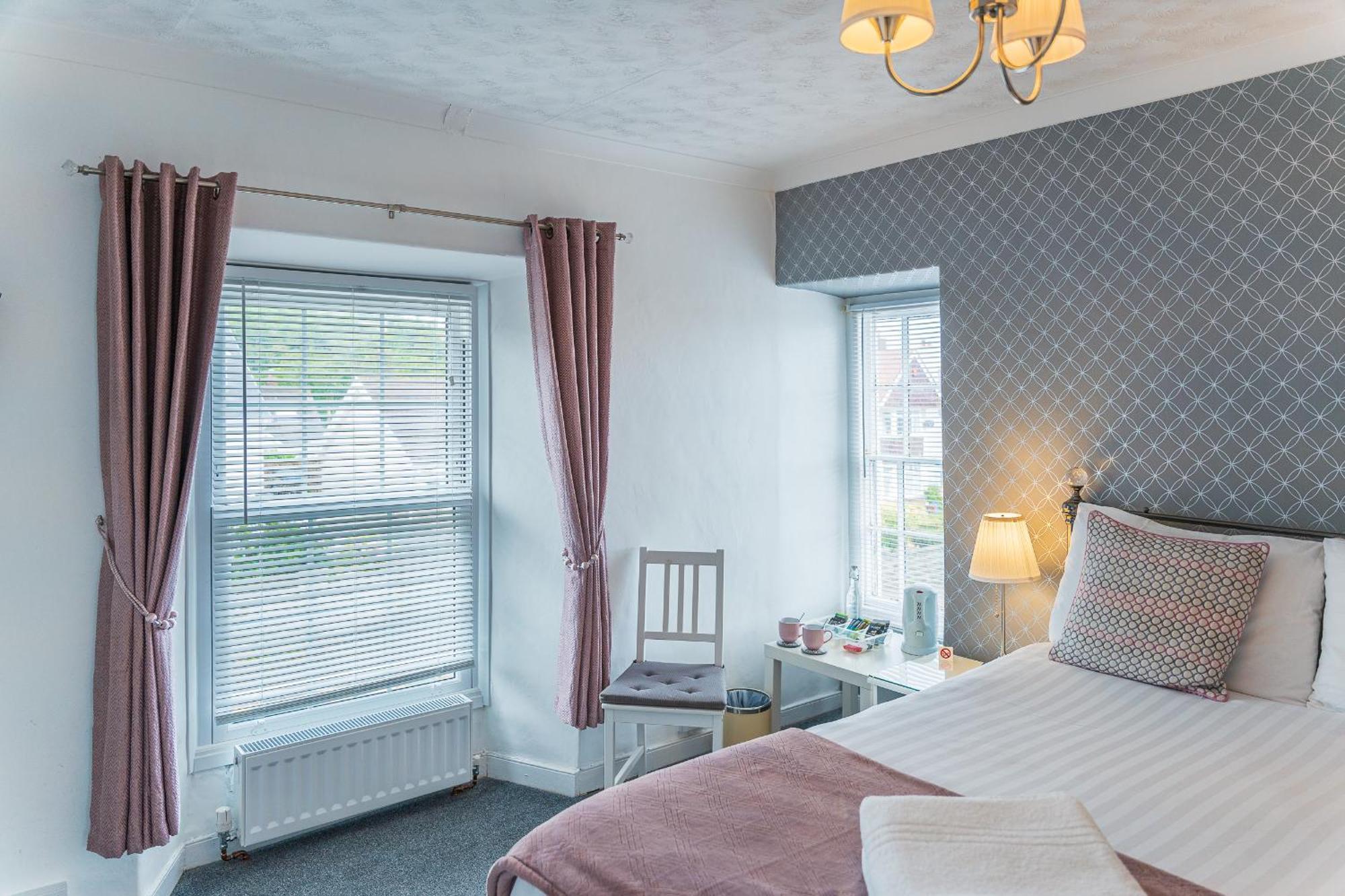Rooms At The Highcliffe Aberporth Exterior foto
